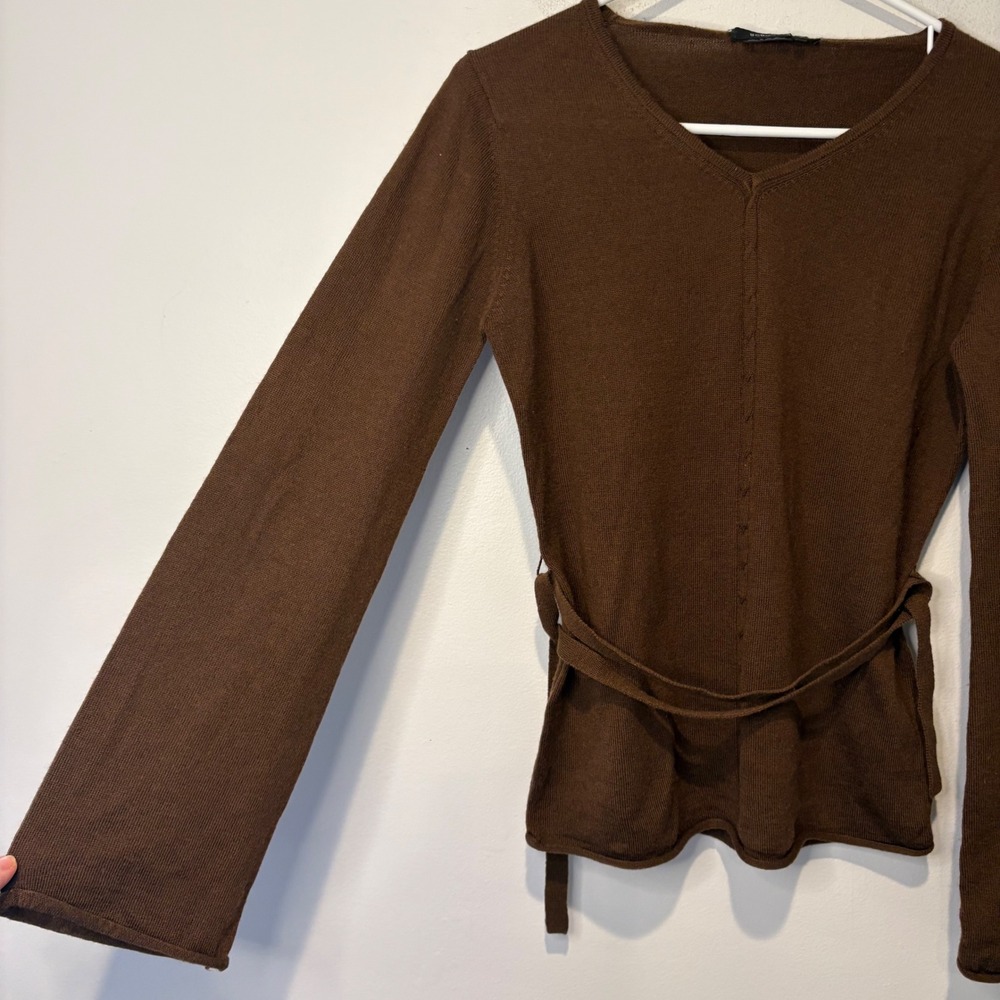 BCBGMAXAZRIA Knit Top Womens Medium Brown V-Neck Belted Wool Blend Bell Sleeve - Picture 3 of 8